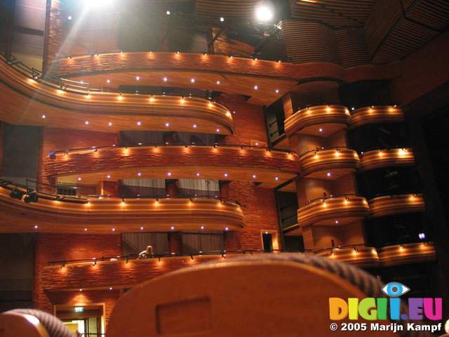 15533 Wales Millennium Center - Donald Gordon Theatre